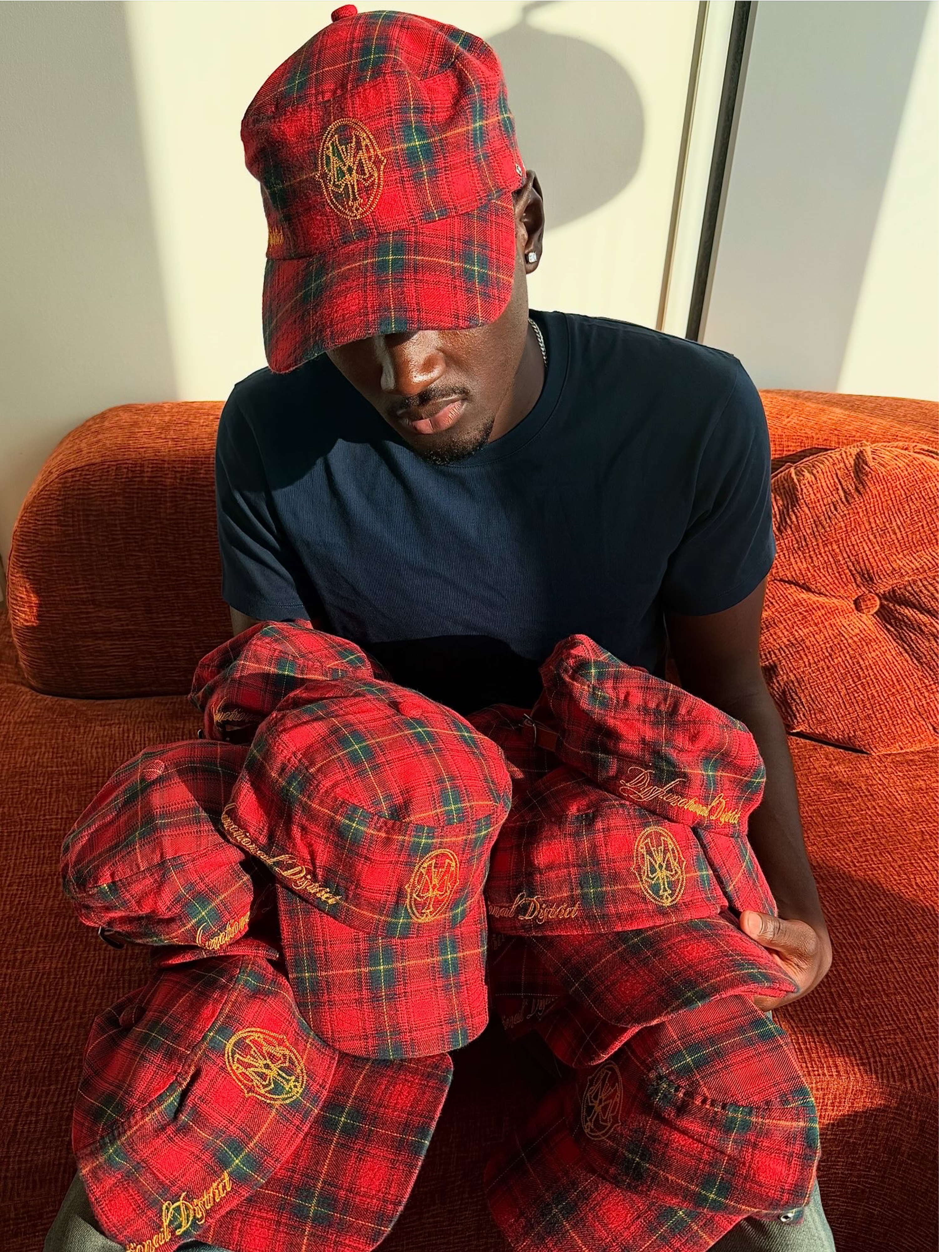 BRICK-RED FLANNEL HAT